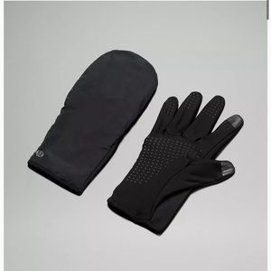 Women's Run for It All Hooded Gloves- like new